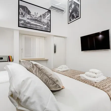 Apartamento Unoseitre - Luxury & Roma