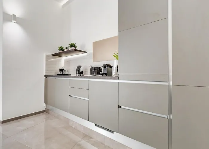 Unoseitre - Luxury & Apartamento *
