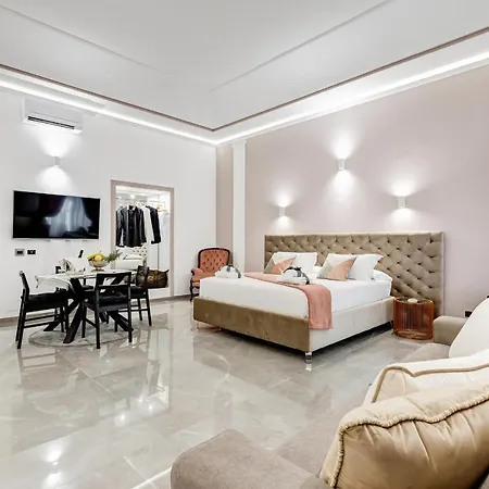 Unoseitre - Luxury & Apartment Rom