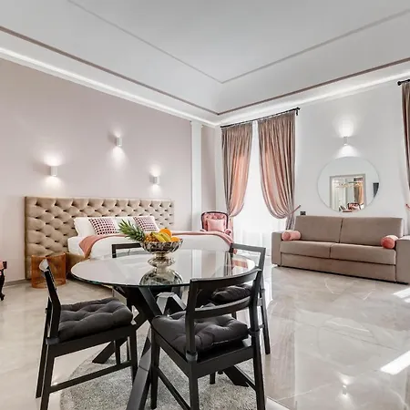 Unoseitre - Luxury & Апартаменты Рим